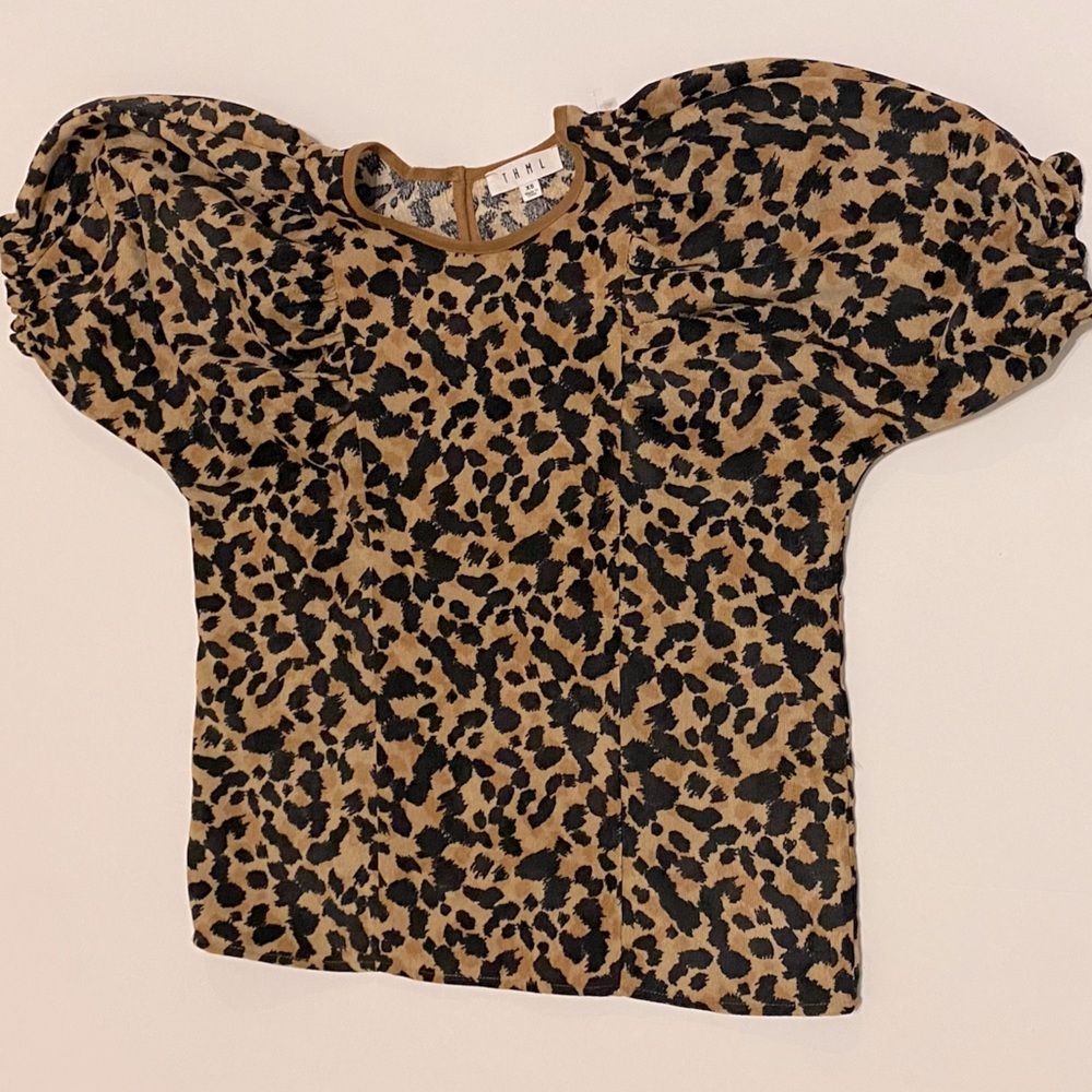 THML Leopard Puff Sleeve Blouse in Tan and Black